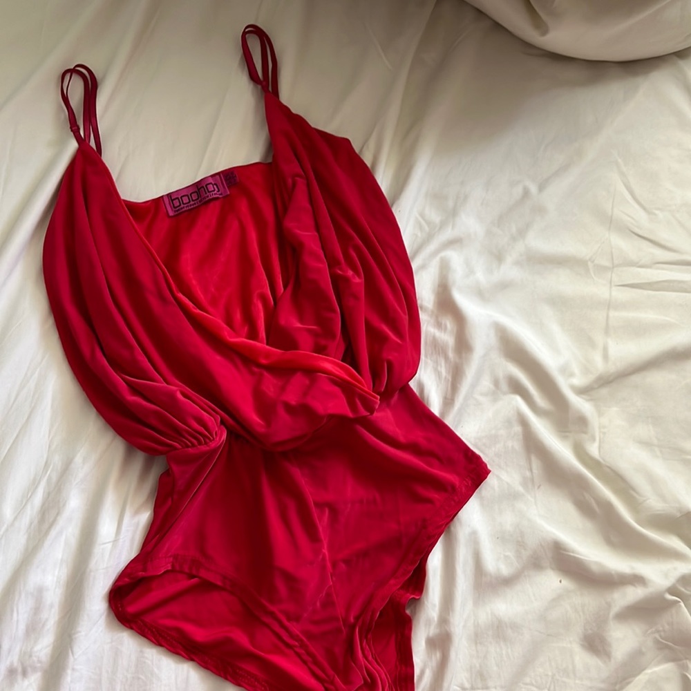 BOOHOO red body suit